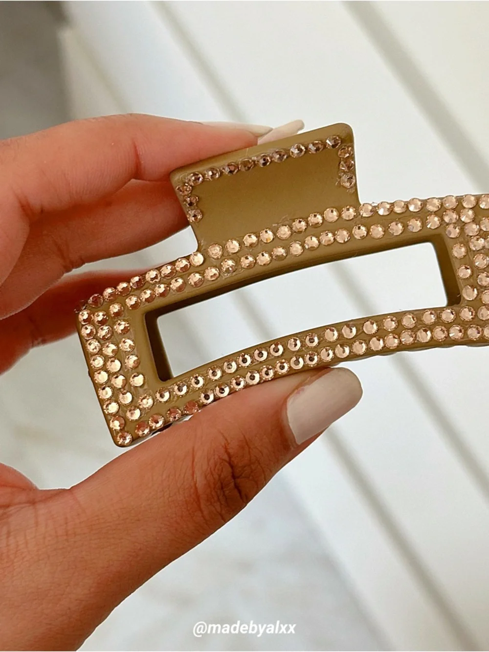 Gold Rhinestone Rectangular Hair Clip - Picture 3 of 7